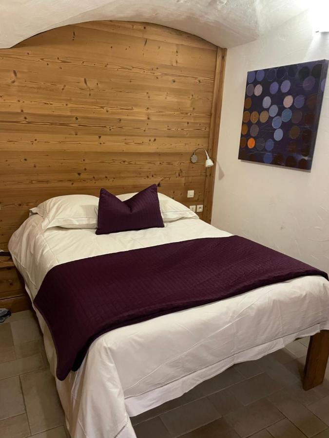 Two Bedroom Apartment La Voute, Chandon Near Meribel - Sleeps 4 Adults Or 2 Adults And 3 Children Les Allues Exterior photo